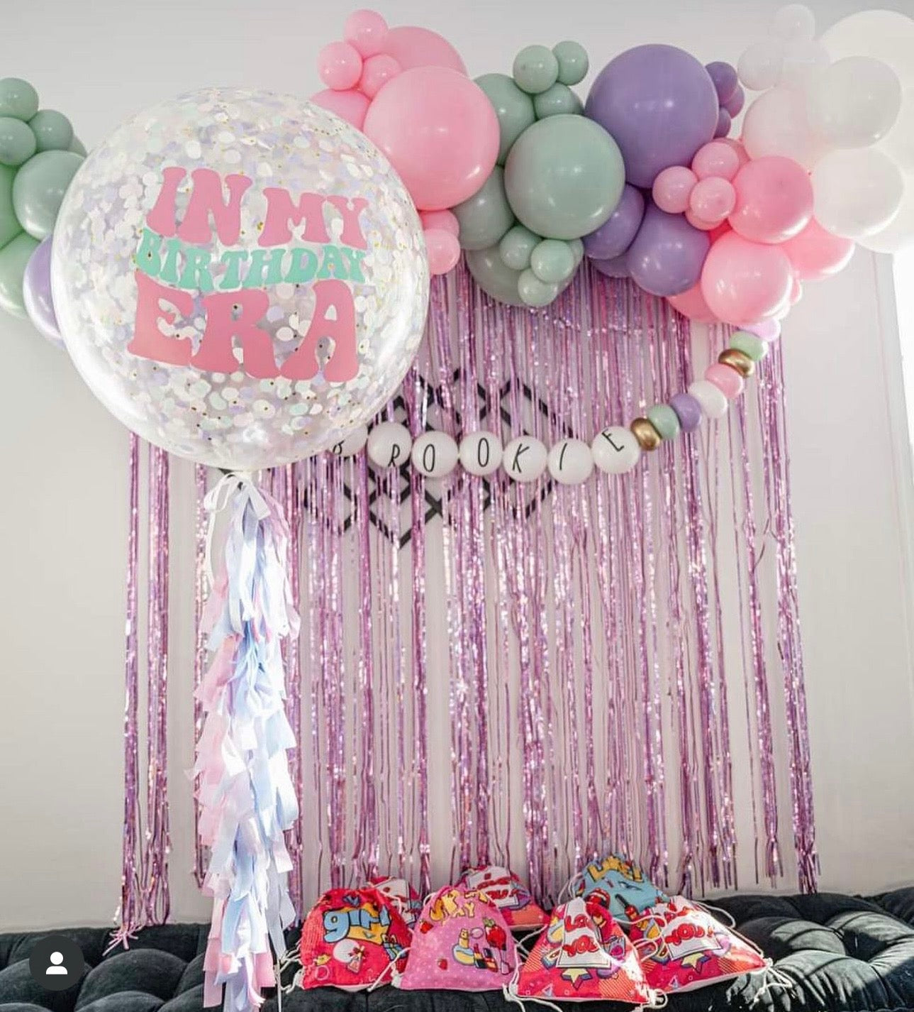 Jumbo Balloon